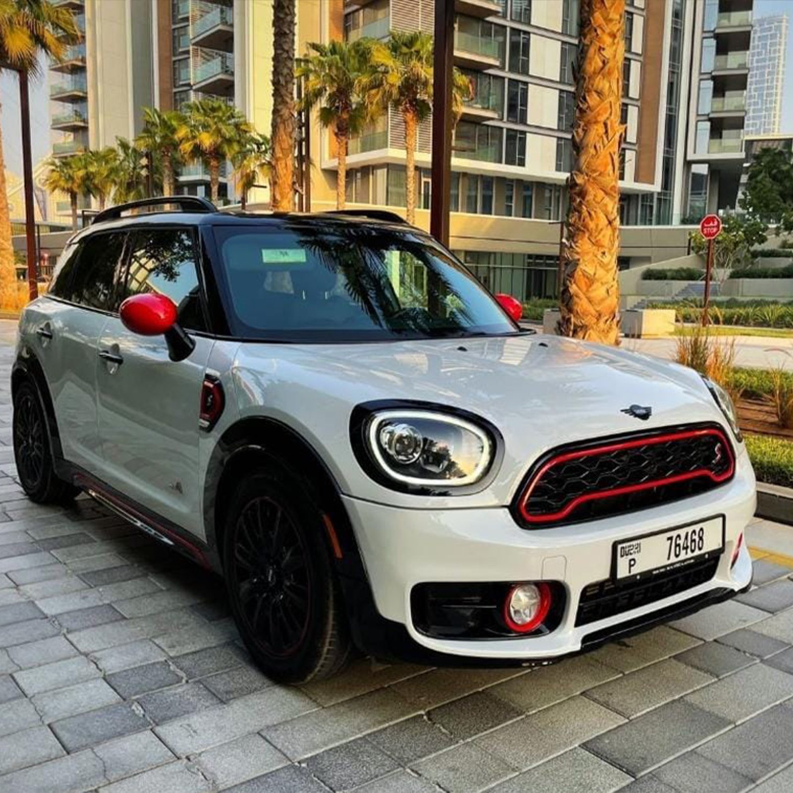 minicooper pc- Luxurycarsrentaldubai